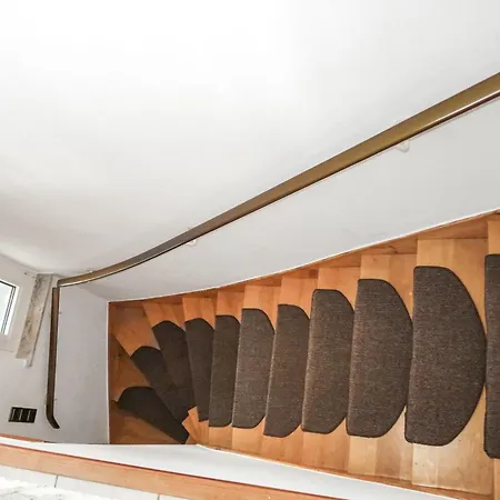 3 Zimmer Apartment - Mit Panoramablick Ueber Buedingen *