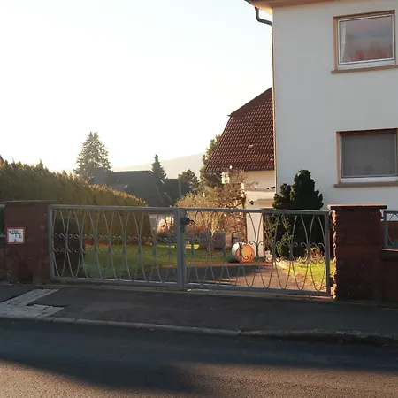 - Panoramablick Ueber شقة Büdingen