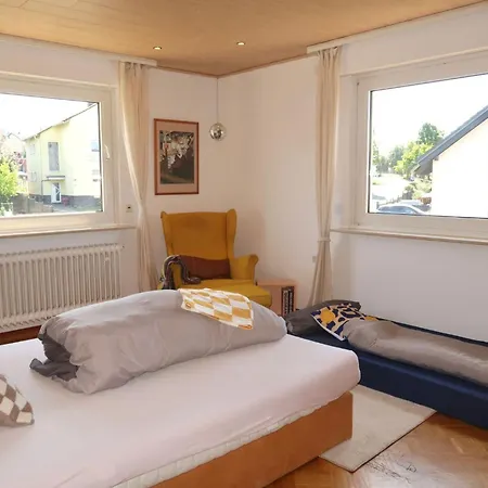 - Panoramablick über Apartment