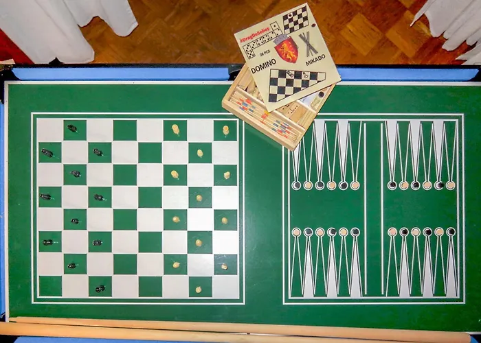 3 - Mit Panoramablick Ueber דירה