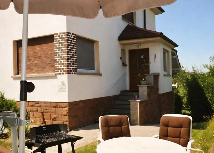 3 - Mit Panoramablick Ueber Büdingen